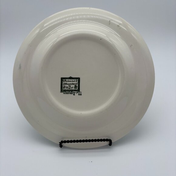 Pre-Owned Vintage Green and White Colonial Homestead By Royal Dinner Plate. - Picture 2 of 5